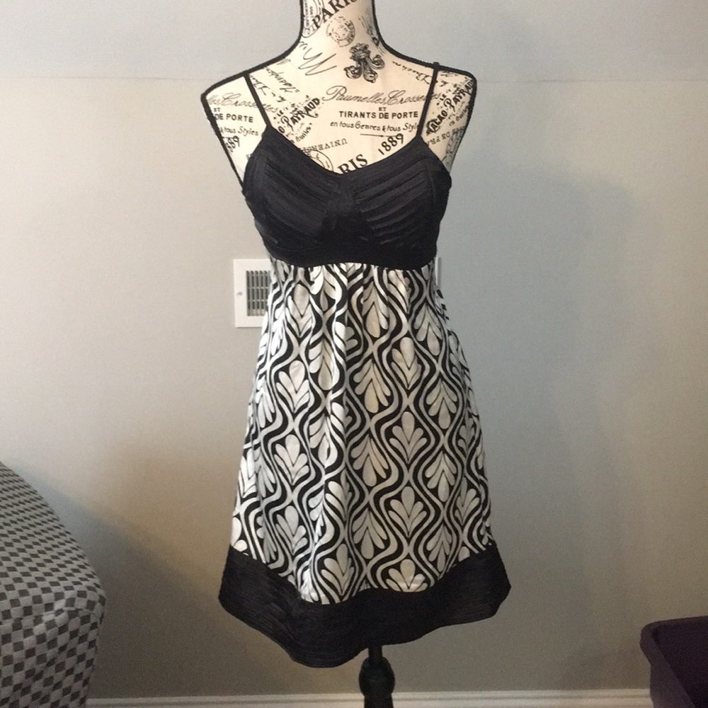 Classy Summer sun dress, satin feel